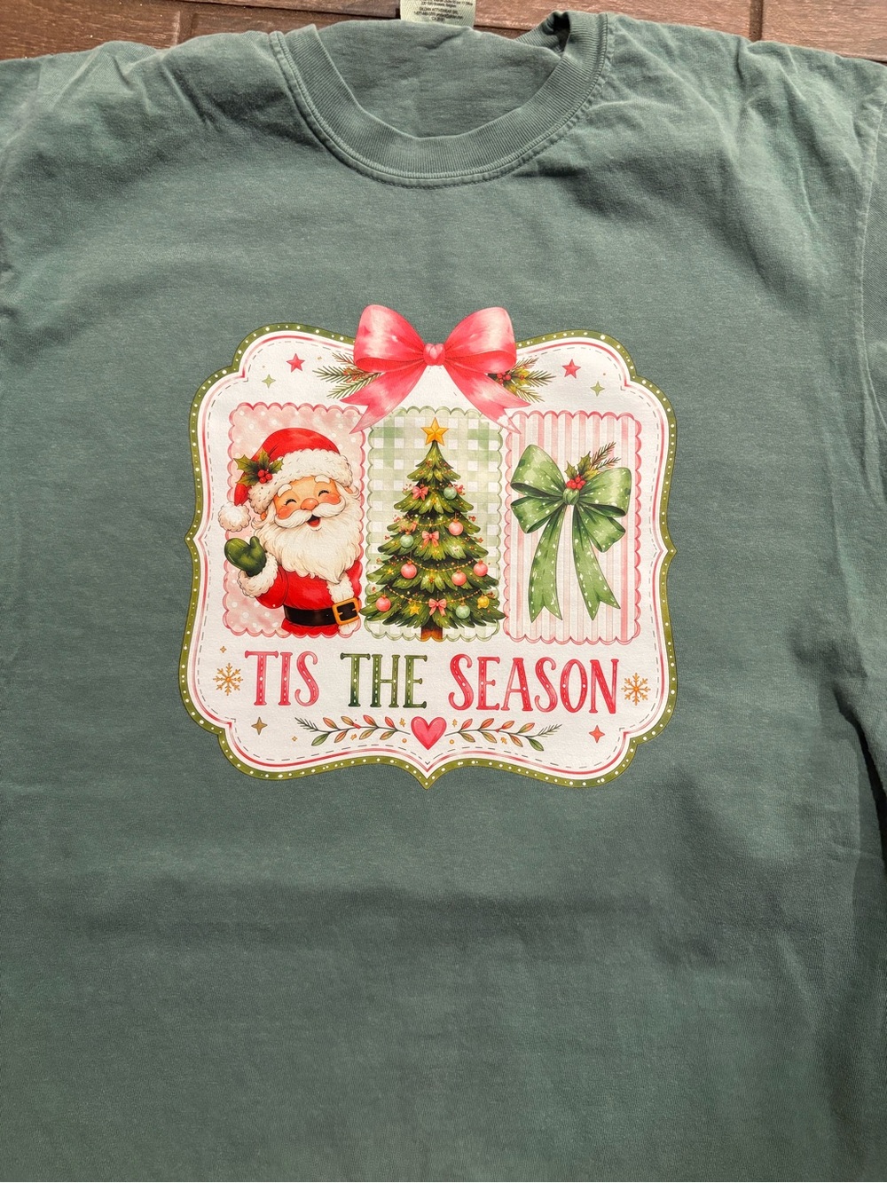 Green 'Tis The Season Graphic Tee Comfort Colors